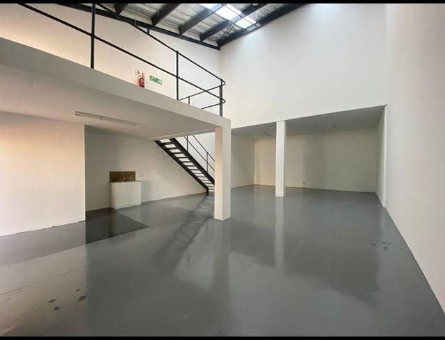 147M² WAREHOUSE FOR SALE IN BARBEQUE DOWNS